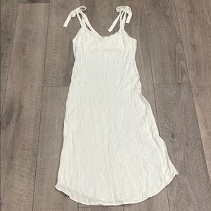 Mahina Women’s White Sleeveless Midi Dress with Tie Straps Size Medium